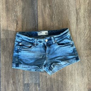 Garage size 3 jeans shorts
